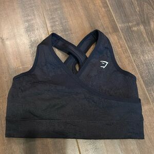 Gym shark bra never worn